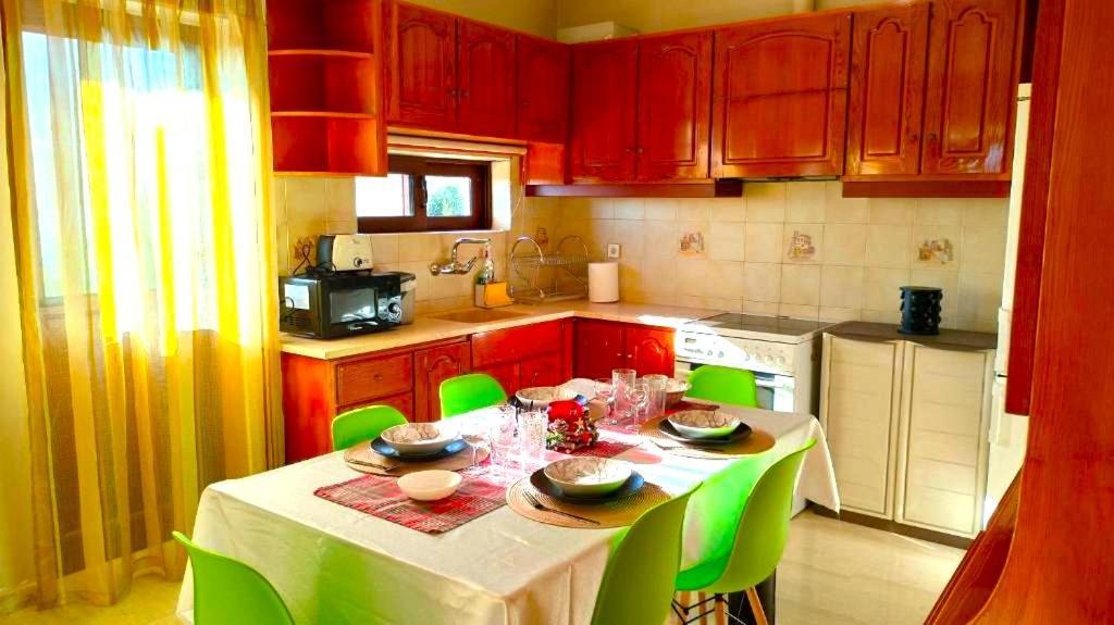 Spata Sunrise House Екстериор снимка